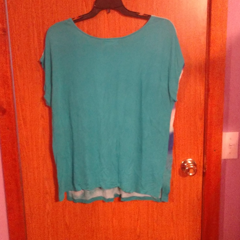 Top - Picture 2 of 2